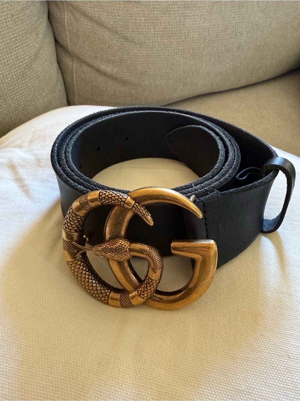 Authentic Gucci Black Leather Belt with Gold Snake Double-G Buckle